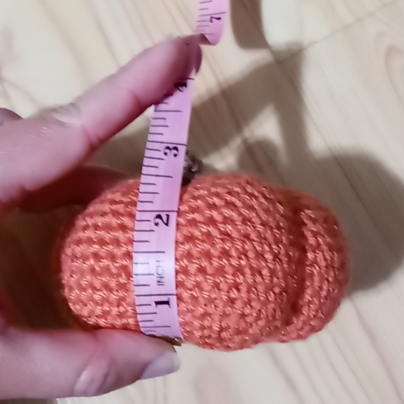 3 crocheted orange pumpkins handmade - Picture 5 of 5